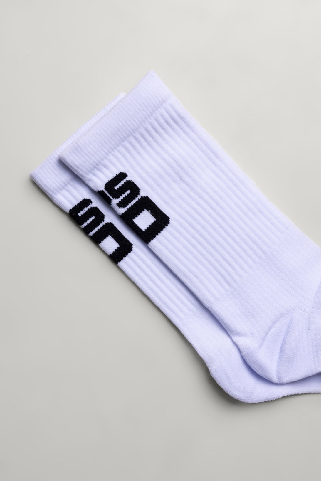 PELETON CREW - WHITE