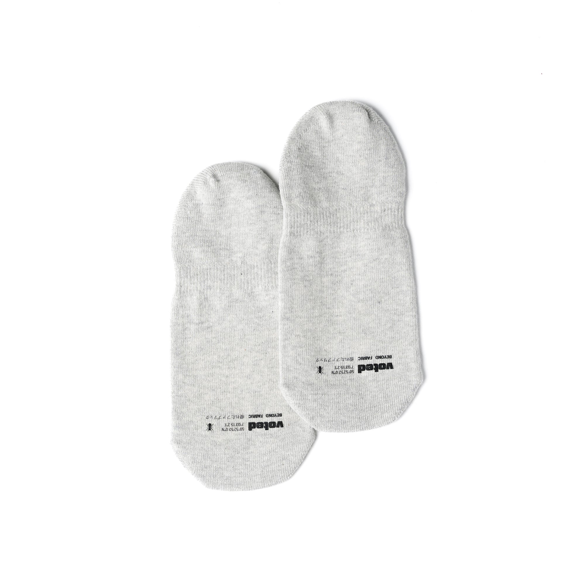 ESSENTIAL INVISIBLE FW25