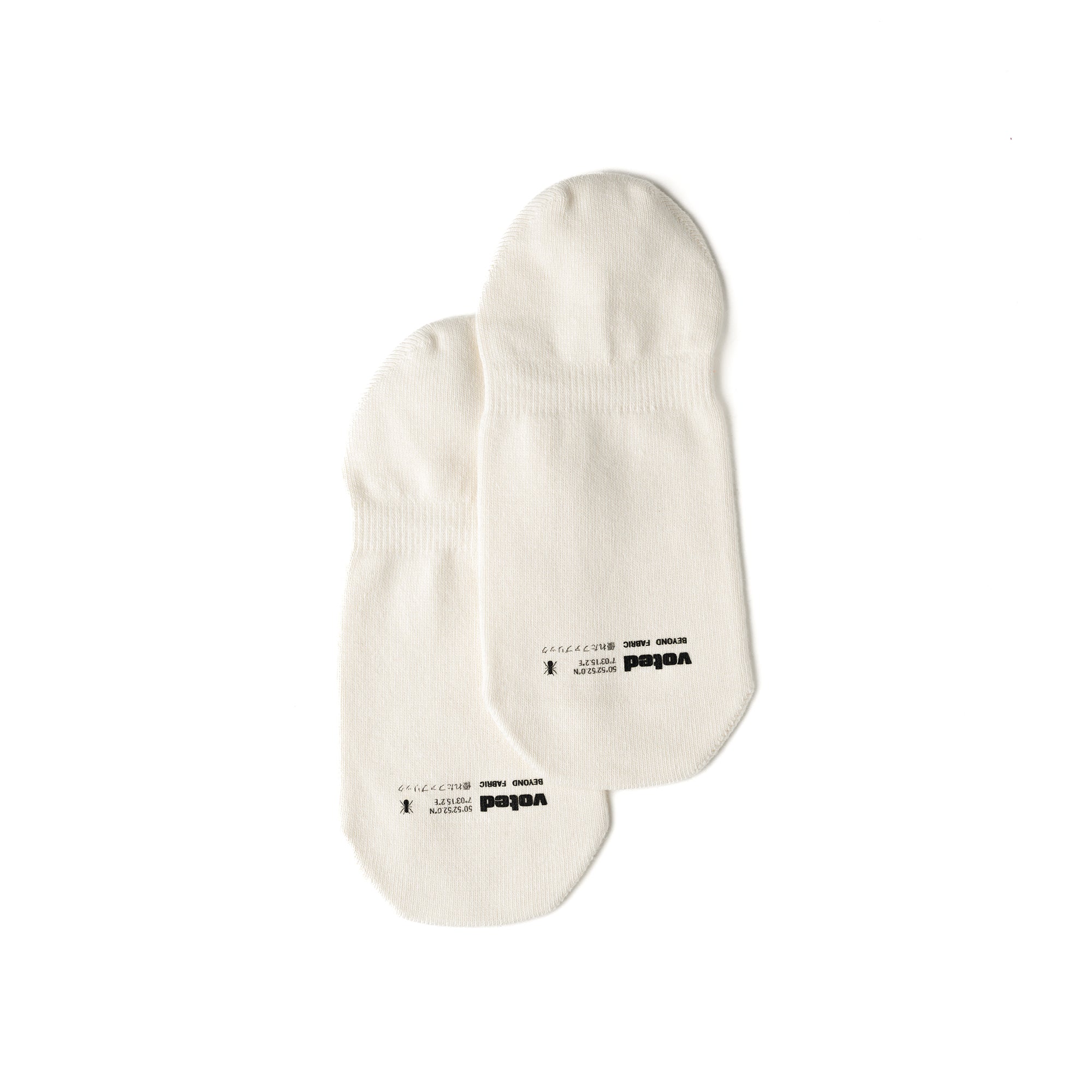 ESSENTIAL INVISIBLE FW25